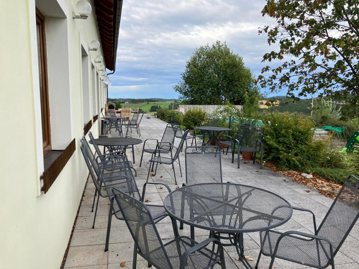Apartman Nahore Vacov Экстерьер фото