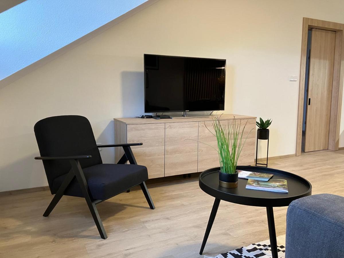 Apartman Nahore Vacov Экстерьер фото