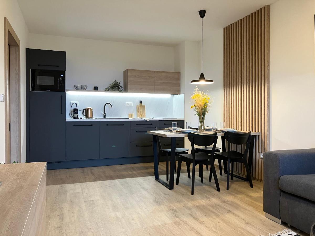 Apartman Nahore Vacov Экстерьер фото