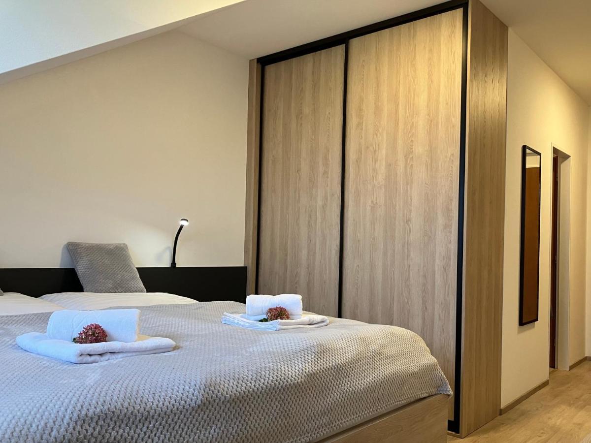 Apartman Nahore Vacov Экстерьер фото